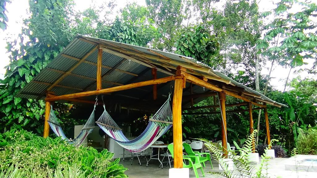 Tropical Paradise Bungalows Pital  エクステリア 写真